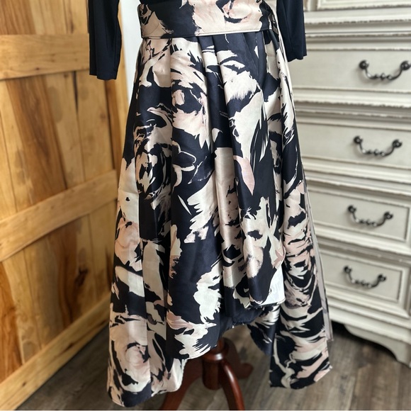 Navy and Pink R&M Dress - Picture 3 of 11